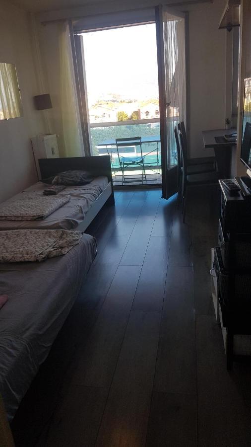 Studio 3 Personnes Jolie Vue Proche Gare 11 Ave Paul Arene Apartment Ница Екстериор снимка